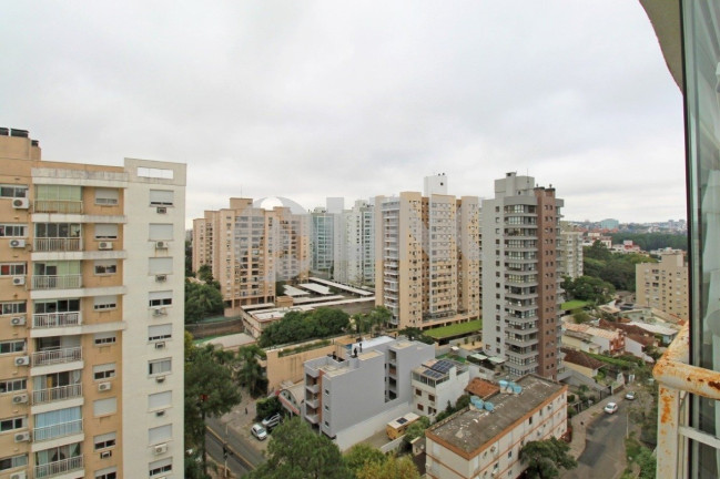 Imagem Apartamento com 2 Quartos à Venda, 61 m² em Passo Da Areia - Porto Alegre Imagem Apartamento com 2 Quartos à Venda, 61 m² em Passo Da Areia - Porto Alegre