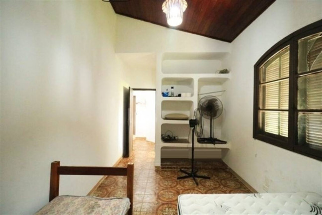 Imagem Casa com 3 Quartos à Venda, 220 m² em Belmira Novaes - Peruibe