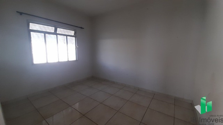 Imagem Casa com 3 Quartos à Venda, 160 m² em Vila Regina - Montes Claros