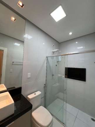 Imagem Casa com 4 Quartos à Venda, 240 m² em Ponta Negra - Manaus