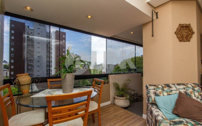 Imagem Apartamento com 2 Quartos à Venda, 66 m² em Auxiliadora - Porto Alegre Imagem Apartamento com 2 Quartos à Venda, 66 m² em Auxiliadora - Porto Alegre