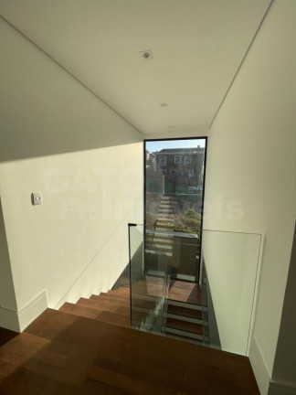 Imagem Casa com 4 Quartos à Venda, 370 m² em Alphaville - Santana De Parnaíba Imagem Casa com 4 Quartos à Venda, 370 m² em Alphaville - Santana De Parnaíba