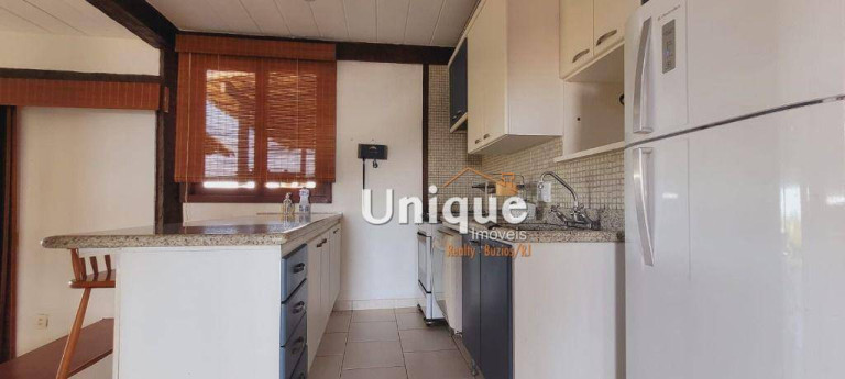 Imagem Casa com 4 Quartos à Venda, 197 m² em Ferradura - Armação Dos Búzios Imagem Casa com 4 Quartos à Venda, 197 m² em Ferradura - Armação Dos Búzios