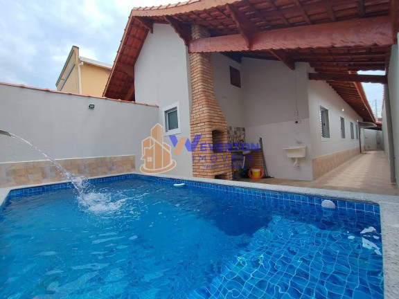 Casa com 3 Quartos à Venda,  em Vera Cruz - Mongaguá
