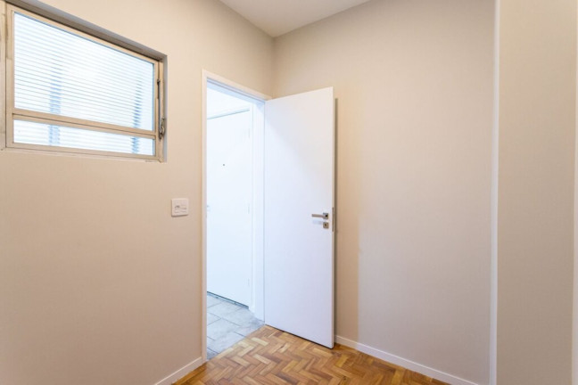 Imagem Imóvel com 3 Quartos à Venda, 195 m² em Jardim Paulistano - São Paulo