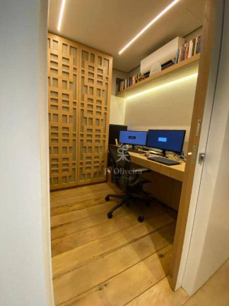 Imagem Apartamento com 3 Quartos à Venda ou Locação, 360 m² em Real Parque - São Paulo Imagem Apartamento com 3 Quartos à Venda ou Locação, 360 m² em Real Parque - São Paulo