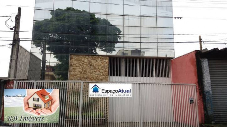 Galpão à Venda ou Locação, 600 m² em Vila Palmares - Santo André