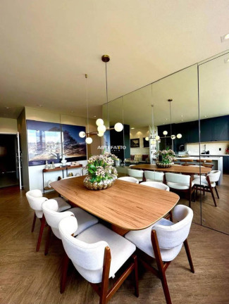 Apartamento com 3 Quartos à Venda, 98 m²