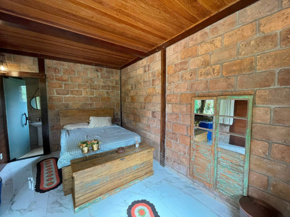 Imagem Chácara com 4 Quartos à Venda, 3 m² em Centro - Itatiaiuçu