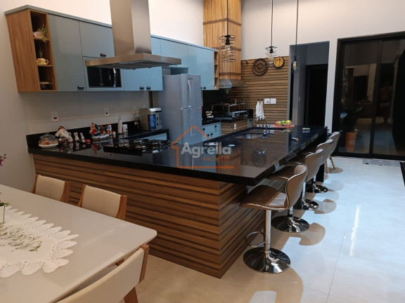 Imagem Imóvel com 3 Quartos à Venda, 300 m² em Condomínio Reserva Do Lago - Mogi Guaçu Imagem Imóvel com 3 Quartos à Venda, 300 m² em Condomínio Reserva Do Lago - Mogi Guaçu