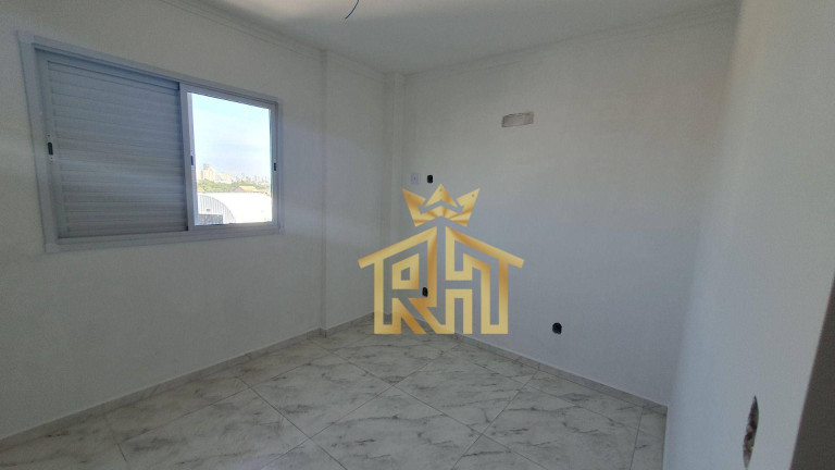 Imagem Apartamento com 2 Quartos à Venda, 70 m² em Mirim - Praia Grande