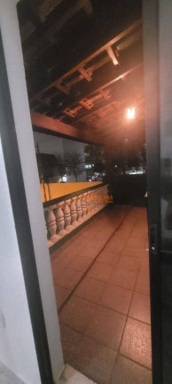Imagem Sobrado com 3 Quartos à Venda, 250 m² em Vila Itapegica - Guarulhos