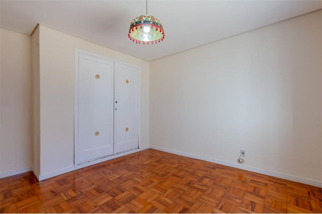 Imagem Casa com 3 Quartos à Venda, em Vila Campo Grande - São Paulo Imagem Casa com 3 Quartos à Venda, em Vila Campo Grande - São Paulo