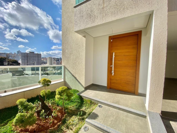 Casa com 4 Quartos à Venda, 220 m² em R$1.049.000,00 // Nova Gameleira - Belo Horizonte