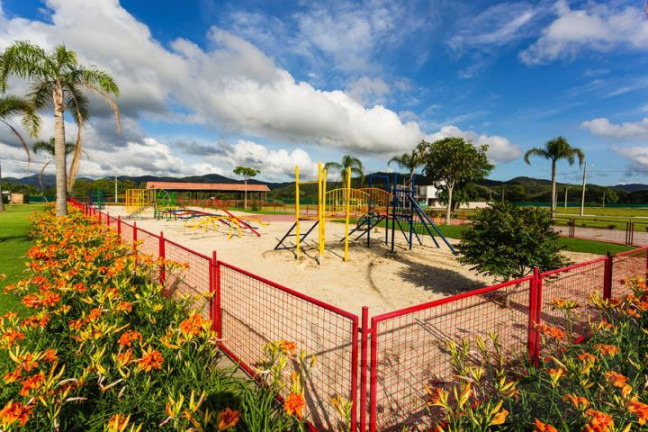 Imagem Terreno à Venda, 566 m² em Centro - Camboriú
