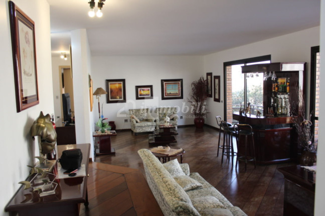 Imagem Apartamento com 4 Quartos à Venda, 300 m² em Pacaembu - São Paulo