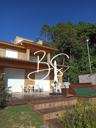 Imagem Casa com 5 Quartos à Venda, 180 m² em Centro - Garopaba