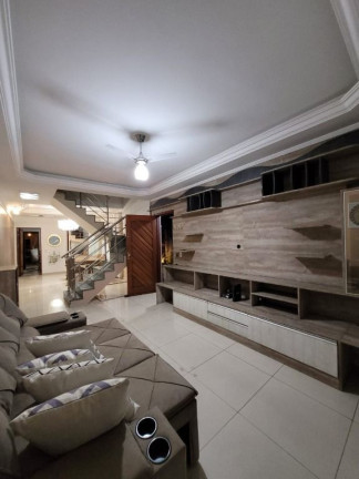 Sobrado com 3 Quartos à Venda, 170 m² em Jardim Santa Bárbara - Guarulhos