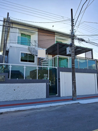 Imagem Casa com 4 Quartos à Venda, 180 m² em Estreito - Florianópolis