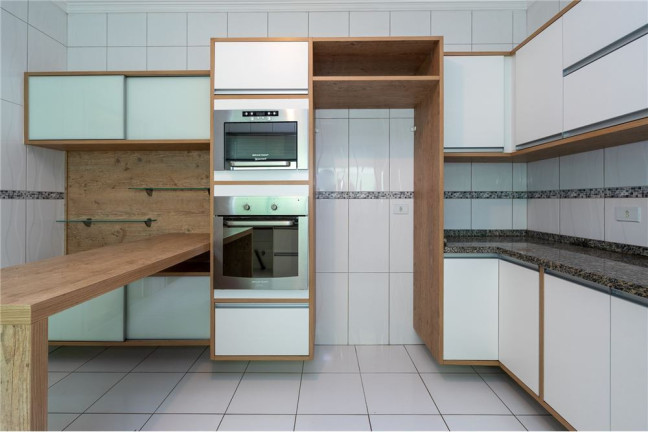 Imagem Casa com 4 Quartos à Venda, em Jardim Peri Peri - São Paulo Imagem Casa com 4 Quartos à Venda, em Jardim Peri Peri - São Paulo