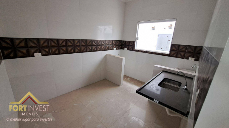 Imagem Imóvel com 2 Quartos à Venda, 45 m² em Maracanã - Praia Grande Imagem Imóvel com 2 Quartos à Venda, 45 m² em Maracanã - Praia Grande