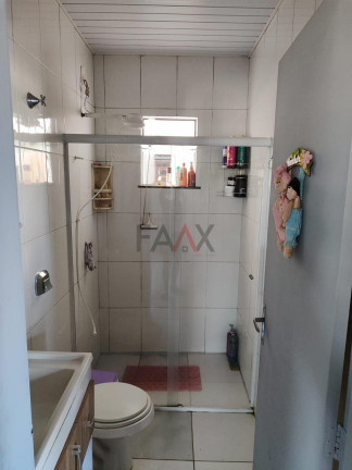 Imagem Casa com 2 Quartos à Venda, 215 m² em Vila Bela - Guarapuava Imagem Casa com 2 Quartos à Venda, 215 m² em Vila Bela - Guarapuava