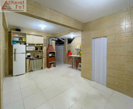 Imagem Casa com 4 Quartos à Venda, em Quietude - Praia Grande Imagem Casa com 4 Quartos à Venda, em Quietude - Praia Grande