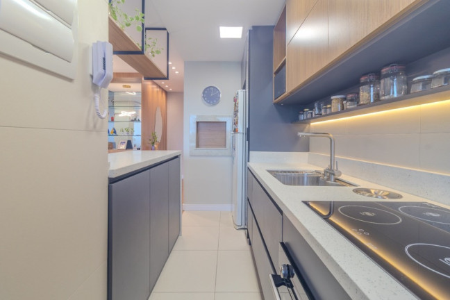 Imagem Apartamento com 2 Quartos à Venda, 64 m² em Praia De Belas - Porto Alegre Imagem Apartamento com 2 Quartos à Venda, 64 m² em Praia De Belas - Porto Alegre