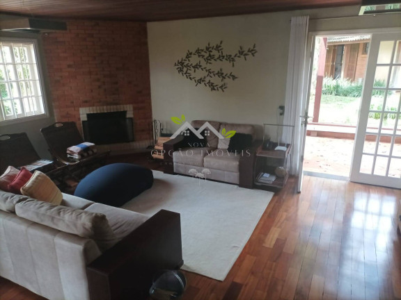 Imagem Casa com 4 Quartos à Venda, 250 m² em Alto Do Capivari - Campos Do Jordão Imagem Casa com 4 Quartos à Venda, 250 m² em Alto Do Capivari - Campos Do Jordão
