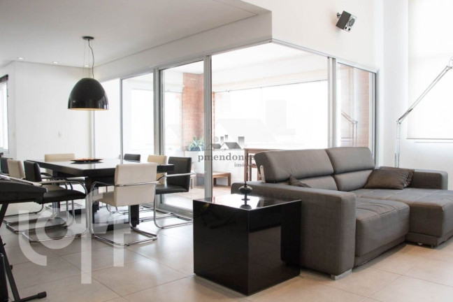 Apartamento com 3 Quartos à Venda, 157 m² em Cerqueira César - São Paulo