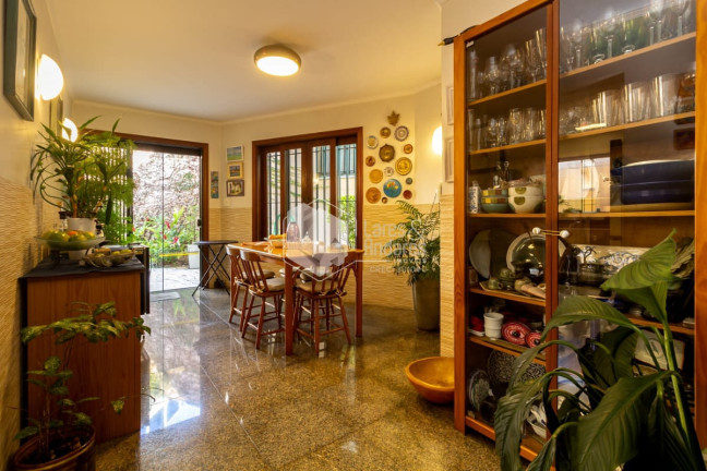 Imagem Casa com 3 Quartos à Venda, 310 m² em Alto Da Lapa - São Paulo Imagem Casa com 3 Quartos à Venda, 310 m² em Alto Da Lapa - São Paulo