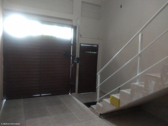 Imagem Sobrado com 3 Quartos à Venda, 212 m² em Vila Noêmia - Mauá