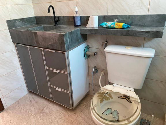 Imagem Casa com 2 Quartos à Venda, 360 m² em Lagoinha - Araruama Imagem Casa com 2 Quartos à Venda, 360 m² em Lagoinha - Araruama