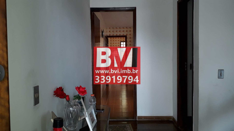 Imagem Casa com 4 Quartos à Venda, 190 m² em Penha Circular - Rio De Janeiro Imagem Casa com 4 Quartos à Venda, 190 m² em Penha Circular - Rio De Janeiro