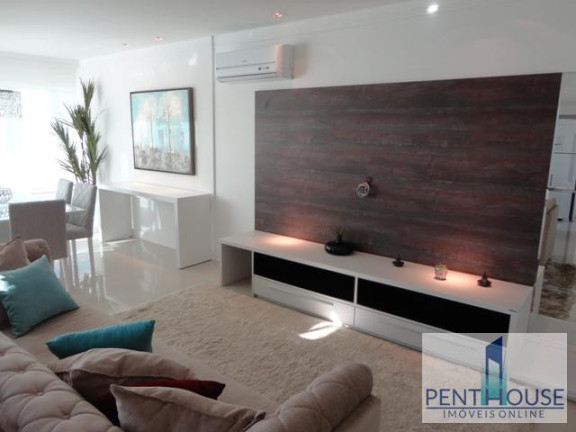 Apartamento com 3 Quartos à Venda, 130 m² em Centro - Balneário Camboriú