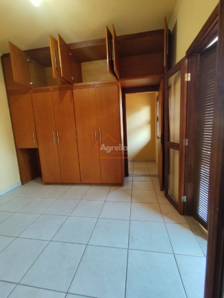 Imagem Casa com 3 Quartos à Venda, 244 m² em Centro - Mogi Mirim Imagem Casa com 3 Quartos à Venda, 244 m² em Centro - Mogi Mirim