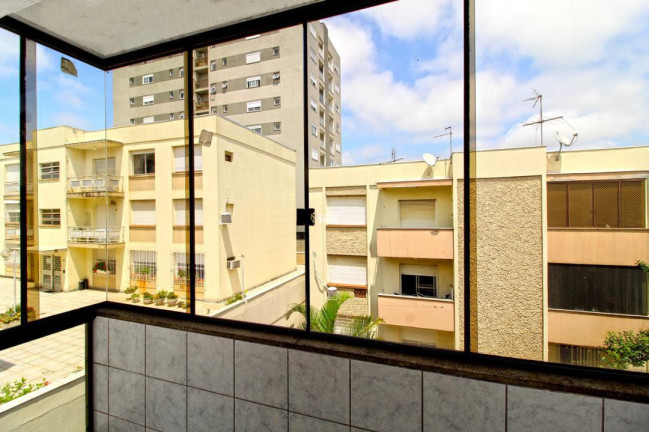 Imagem Imóvel com 1 Quarto à Venda, 52 m² em Centro - Canoas Imagem Imóvel com 1 Quarto à Venda, 52 m² em Centro - Canoas