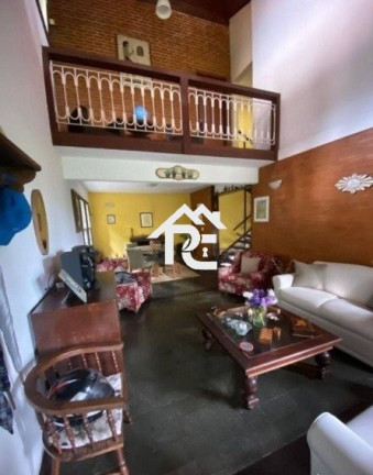 Imagem Casa de Condomínio com 4 Quartos à Venda, 2.000 m² em Maria Paula - Niterói
