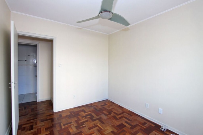 Imagem Imóvel com 2 Quartos à Venda, 68 m² em Passo Da Areia - Porto Alegre Imagem Imóvel com 2 Quartos à Venda, 68 m² em Passo Da Areia - Porto Alegre