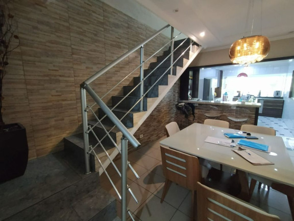 Imagem Sobrado com 3 Quartos à Venda, 276 m² em Jardim Santa Luiza - Poá Imagem Sobrado com 3 Quartos à Venda, 276 m² em Jardim Santa Luiza - Poá