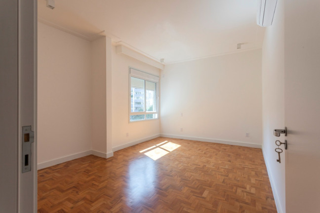 Imagem Imóvel com 3 Quartos à Venda, 210 m² em Jardim Paulista - São Paulo Imagem Imóvel com 3 Quartos à Venda, 210 m² em Jardim Paulista - São Paulo