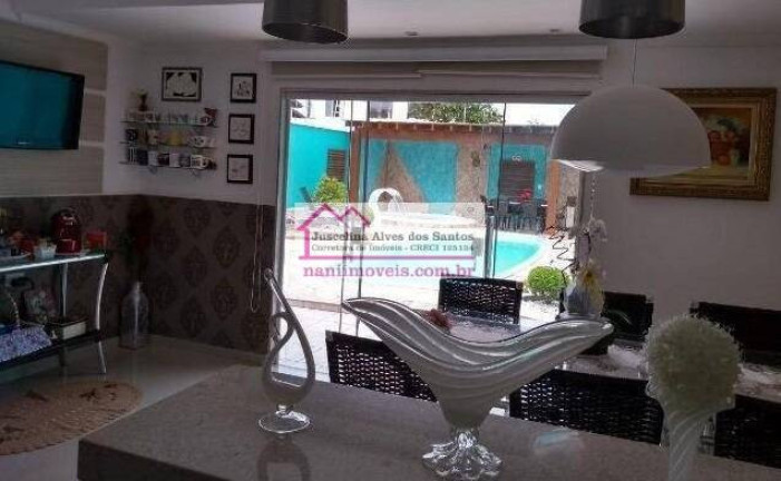 Imagem Casa com 4 Quartos à Venda, 300 m² em Jardim Britânia - Caraguatatuba Imagem Casa com 4 Quartos à Venda, 300 m² em Jardim Britânia - Caraguatatuba
