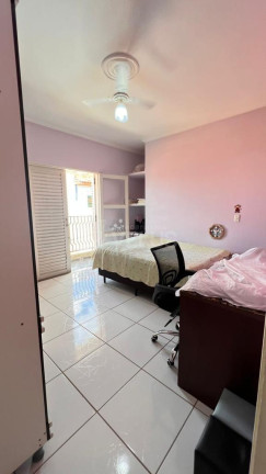 Imagem Sobrado com 3 Quartos à Venda, 120 m² em Centro - Itapetininga