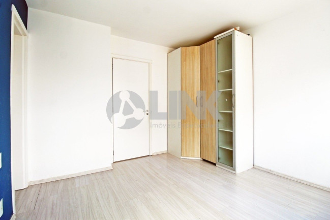Imagem Apartamento com 2 Quartos à Venda, 69 m² em Passo Da Areia - Porto Alegre