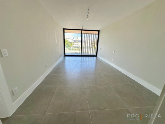 Imagem Casa de Condomínio com 4 Quartos à Venda, 500 m² em Barra Da Tijuca - Rio De Janeiro Imagem Casa de Condomínio com 4 Quartos à Venda, 500 m² em Barra Da Tijuca - Rio De Janeiro