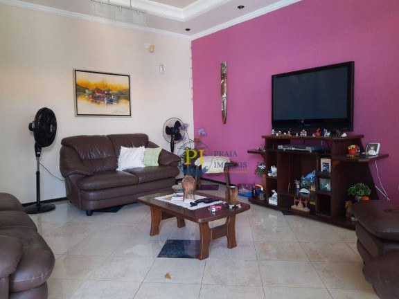 Imagem Casa com 6 Quartos à Venda, 327 m² em Canto Do Forte - Praia Grande Imagem Casa com 6 Quartos à Venda, 327 m² em Canto Do Forte - Praia Grande