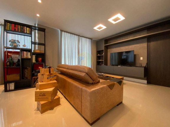 Imagem Apartamento com 3 Quartos à Venda, 131 m² em Centro - Balneário Camboriú Imagem Apartamento com 3 Quartos à Venda, 131 m² em Centro - Balneário Camboriú