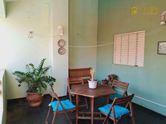 Imagem Casa com 4 Quartos à Venda, 400 m² em Vila Santa Rosa - Itu Imagem Casa com 4 Quartos à Venda, 400 m² em Vila Santa Rosa - Itu