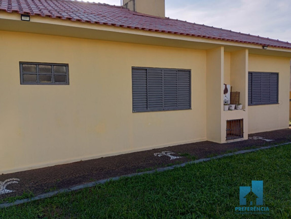 Imagem Casa com 3 Quartos à Venda, 240 m² em Cara Cara - Ponta Grossa