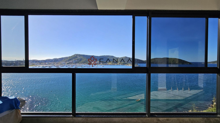 Imagem Casa com 2 Quartos à Venda, 400 m² em Centro - Arraial Do Cabo
